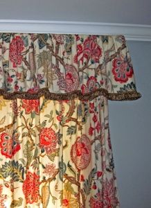 Gathered valance with fringe trim