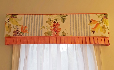 valance with pleated trim